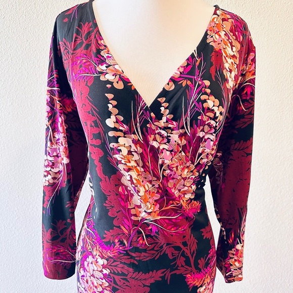 Avenue VIP Floral Dress - Picture 4 of 5